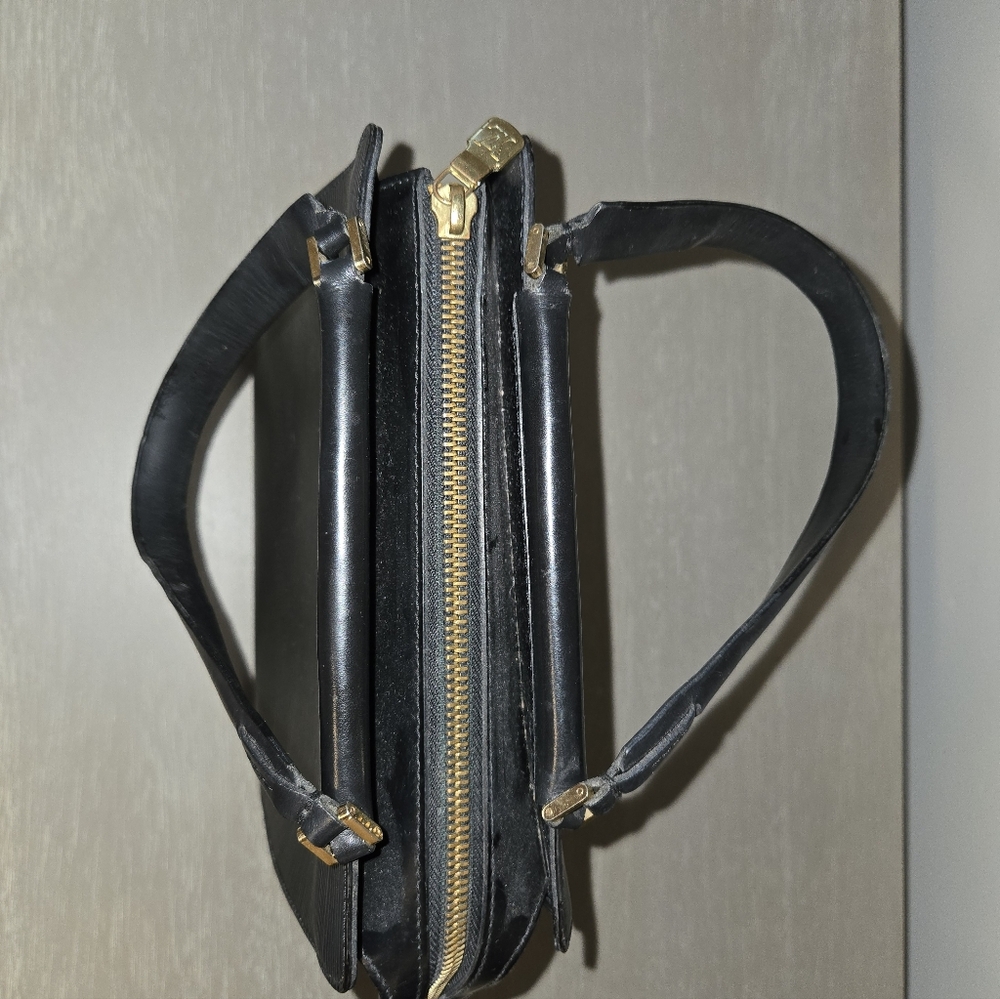 Vintage Louis Vuitton Figari, Epi Leather black handbag - Picture 5 of 10